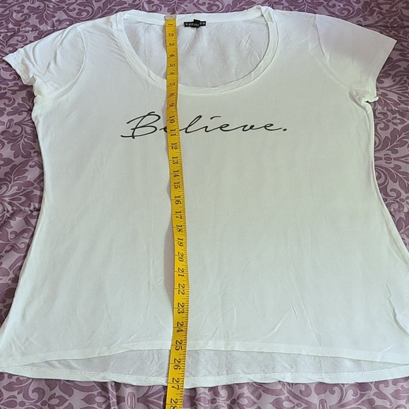 Express Graphic "Believe" Tee - Picture 4 of 9